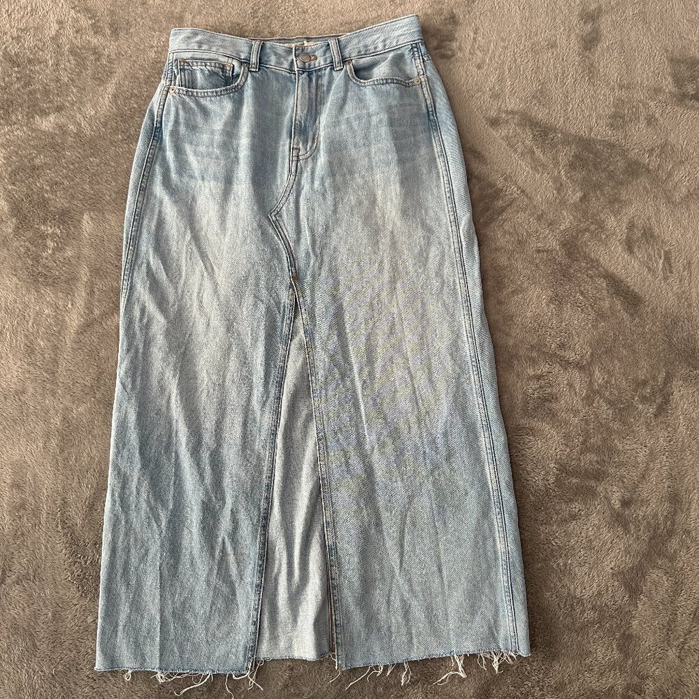 Madewell Light Wash Denim Split Slit Front Maxi Skirt 26 Raw Hem